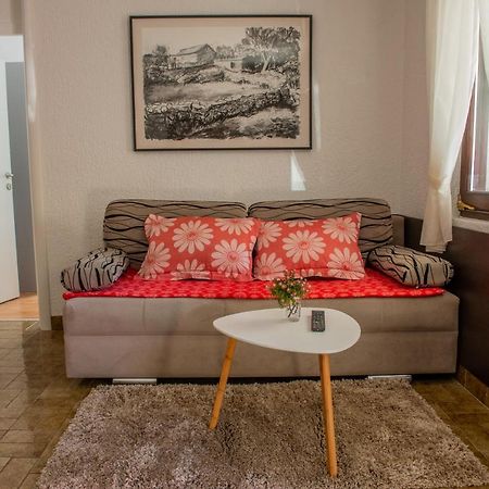 Apartman Bozica 비르 외부 사진