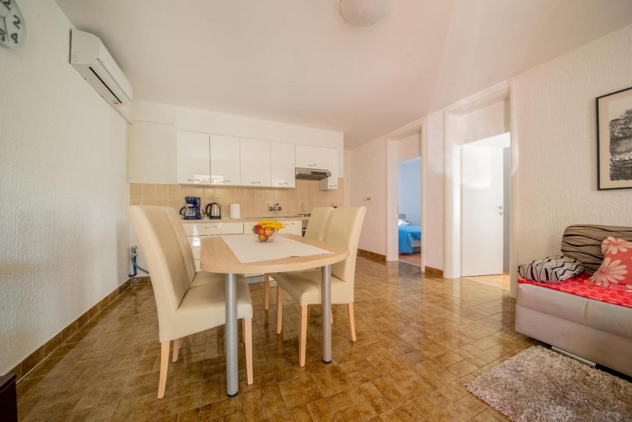 Apartman Bozica 비르 외부 사진